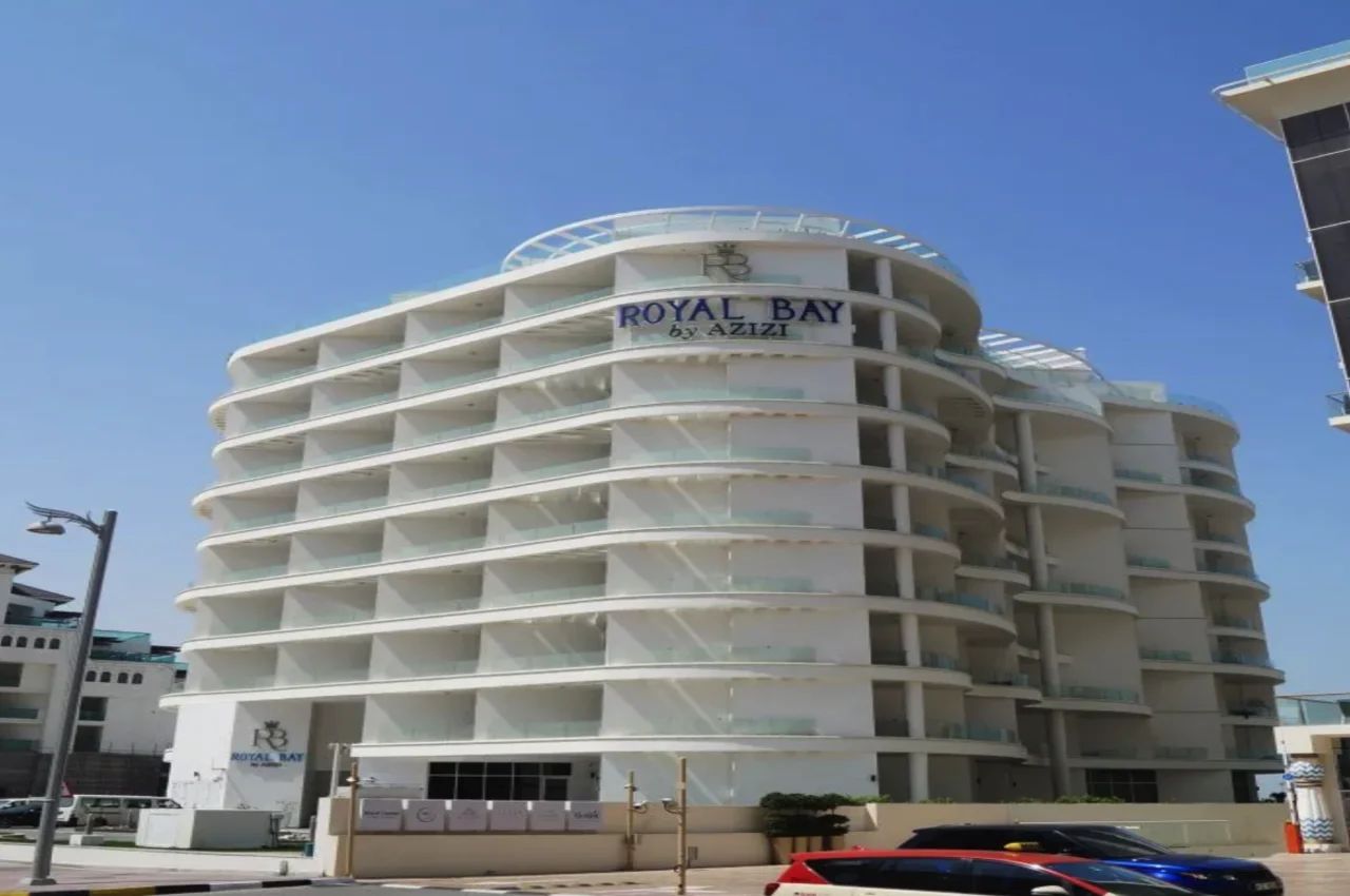 Royal Bay gallery image